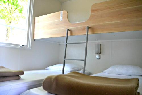 Camping Les Cigales - Bungalow Koawa Pavillon Confort - Photo 7