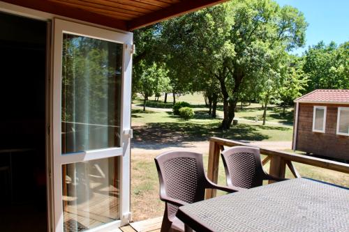Camping Koawa Les Cigales - Family Classic 35m² - air-conditioning + TV - Photo 7