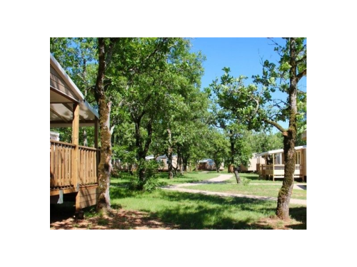 Camping Koawa Les Cigales - Family Premium 28m² - air-conditioning + TV - Photo 5
