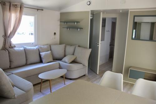 Camping Koawa Les Cigales - Loggia Premium 40m² - air-conditioning + TV - Photo 4