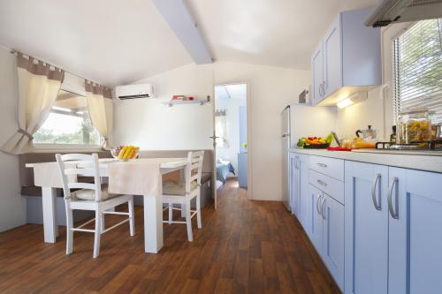Aminess Maravea Camping Resort - Holiday Home Istrian Premium Village - Photo 2