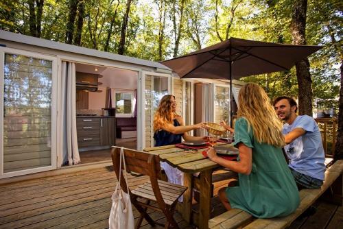 Les Castels Domaine de La Paille Basse - MOBIL HOME PREMIUM - 3 bedrooms - Photo 2