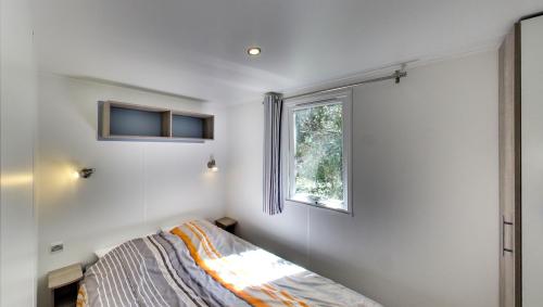 Les Castels Domaine de La Paille Basse - MOBIL HOME LOUNGE PLUS - 3 bedrooms - Photo 3
