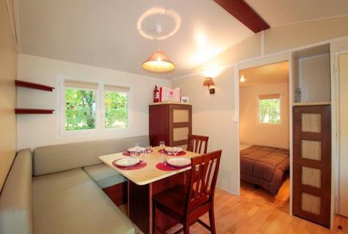 Les Castels Domaine de La Paille Basse - MOBIL HOME ZEN 2000 - 3 bedrooms - Cheaper than the LOUNGE PLUS type as older - Photo 3