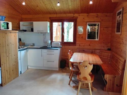 Camping LA TRUFFIERE à Saint Cirq Lapopie - Chalet modèle Savoie - Photo 3