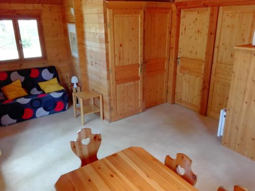 Camping LA TRUFFIERE à Saint Cirq Lapopie - Chalet modèle Savoie - Photo 8