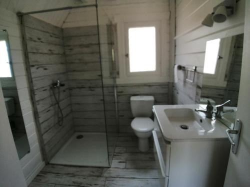 Camping LA TRUFFIERE à Saint Cirq Lapopie - The authentic wooden chalet duplex - Photo 10