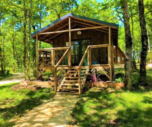 Camping LA TRUFFIERE à Saint Cirq Lapopie - DELUXE DUO CABIN ON PILOTIS PANORAMIC VIEW - Photo 1