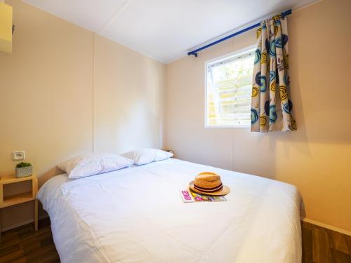 YELLOH! VILLAGE - Camping Les Cascades - Cottage Laurus ** (2 bedrooms + 1 bathroom + air-conditioning) - Photo 4