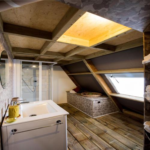YELLOH! VILLAGE - Camping Les Cascades - tent Glamping Victoria **** (2 bedrooms + 1 bathroom + air-conditioning) - Photo 7