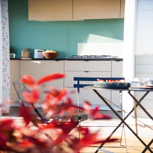 YELLOH! VILLAGE - Camping Les Cascades - Cottage Riviera **** (2 bedrooms + 1 bathroom + air-conditioning) - Photo 1