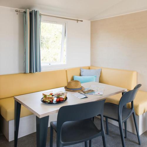 YELLOH! VILLAGE - Camping Les Cascades - Cottage Riviera **** (2 bedrooms + 1 bathroom + air-conditioning) - Photo 2