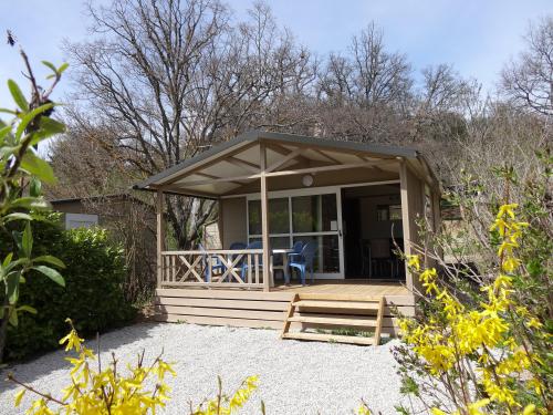 Flower Camping La Beaume - Chalet 28m² CONFORT+ 2 bedrooms / sheltered terrace - Photo 2