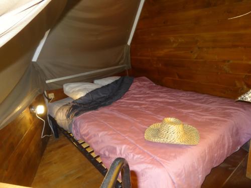 Flower Camping La Beaume - Tipi 20m² CONFORT 2 bedrooms / Half-covered terrace (without toilet blocks) - Photo 5