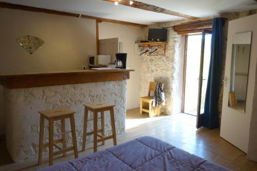 Flower Camping La Beaume - Apartment 20m² CONFORT+ 1 bedroom / Half-covered terrace - Photo 3