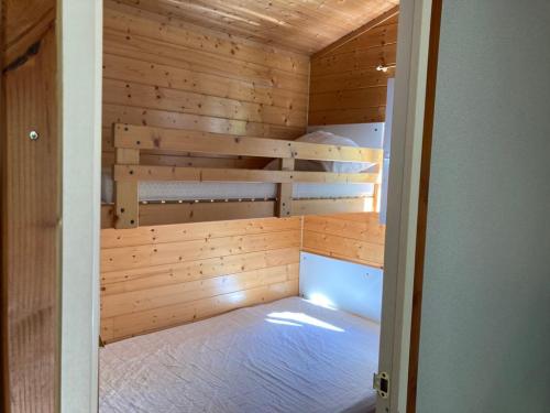 Camping La Corconne - Chalet Sapin et Genêt - 2 bedrooms - Photo 4