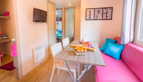 YELLOH! VILLAGE - L'OCEAN BRETON - Cottage cabin**** (3 bedrooms) - Photo 3