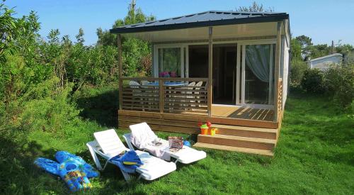YELLOH! VILLAGE - L'OCEAN BRETON - Cottage **** 2 bedrooms sheltered terrace - Photo 3