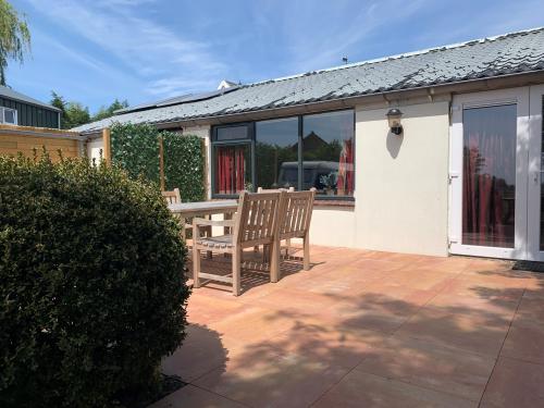 Camping De Grienduil - Holiday home 1 - Photo 2