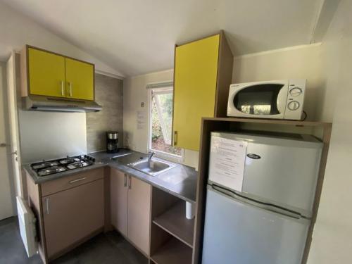 Camping La Vallée Heureuse - Mobilhome CONFORT+ - Photo 3