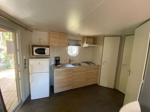 Camping La Vallée Heureuse - Mobilhome CONFORT - Photo 2