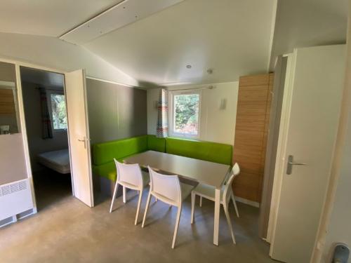 Camping La Vallée Heureuse - Mobilhome CONFORT+ - Photo 3