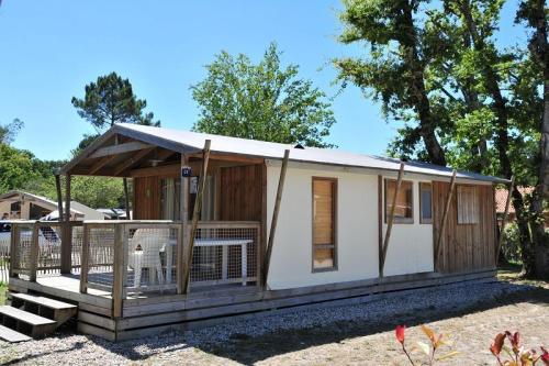 Camping Le Tastesoule - Cottage LODGE Premium TV 43m² - 2 bedrooms + sheltered terrace - Photo 1