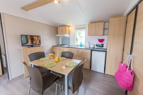 Camping LA FONTAINE - Mobil-home Lo75 29m² 2 bedrooms - Photo 3