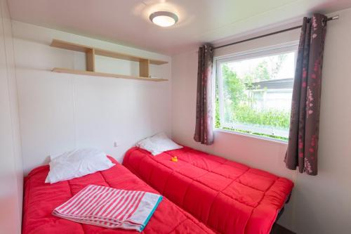Camping LA FONTAINE - Mobilhome Alizé 34m² 2 bedrooms, 2 bathrooms - Photo 4