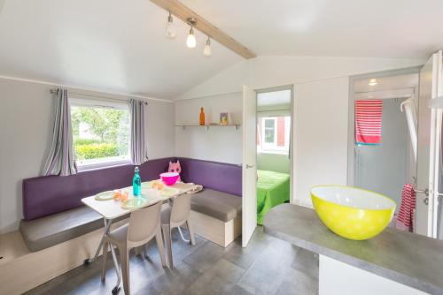Camping LA FONTAINE - Mobil-home Evol'27 2 bedrooms 27m² - Photo 2
