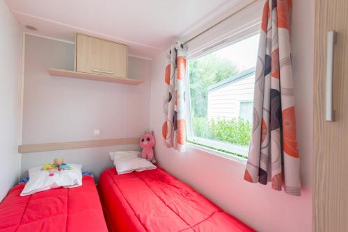 Camping LA FONTAINE - Mobilhome 33TP 25m² 2 bedrooms - Photo 5