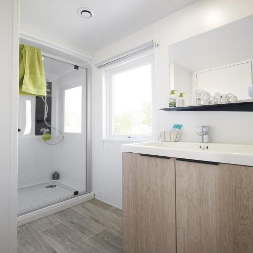 Camping LA FONTAINE - Mobile-home Luxe Lo77 30m² 2 bedrooms 1 bathrooms - Photo 3