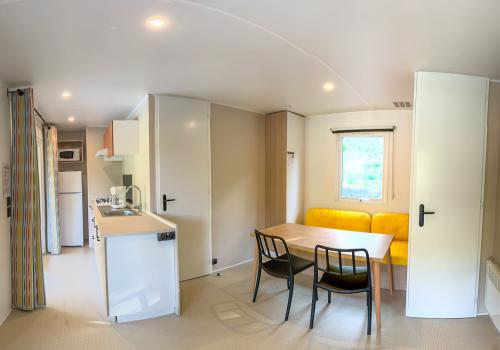 Camping du Lac - Mobile-home T4 B - Photo 3