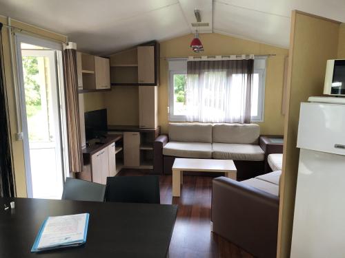 Camping Entre Terre et Mer - Mobile home Luxe (2 bedrooms) - Photo 7