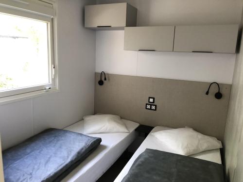 Camping Entre Terre et Mer - Mobile home Luxe (3 bedrooms) - Photo 5