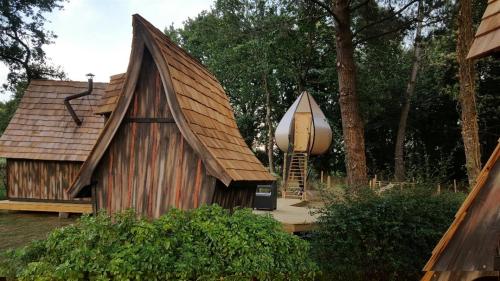 Camping Entre Terre et Mer - Wooden hut la Goutte d'ô - Photo 3