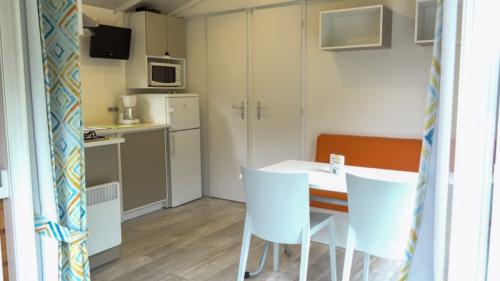 Flower Camping VERTE VALLEE - Mobile home "CONFORT" 24 m² (2 bedrooms) + Terrace - 2015 - Photo 2