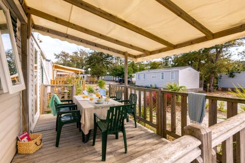 Camping Sandaya Soulac Plage - Cottage 2 bedrooms ** - Photo 3