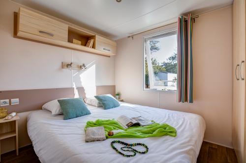 Camping Sandaya Soulac Plage - Cottage 3 bedrooms ** - Photo 1