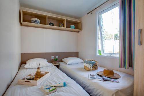 Camping Sandaya Soulac Plage - Cottage 3 bedrooms ** - Photo 6