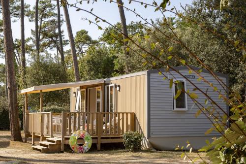 Camping Sandaya Soulac Plage - Cottage 3 bedrooms air-conditioning**** - Photo 6