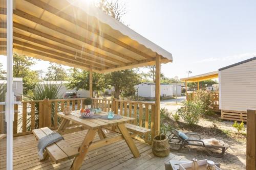 Camping Sandaya Soulac Plage - Cottage Alizé 2 bedrooms *** - Photo 6