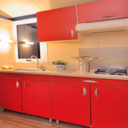 Camping & Bungalows Estanyet - Bungalow MOREA DE LUXE - Photo 5