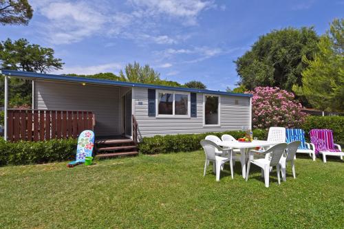 Camping Pino Mare - Mobile-home Gold - Photo 6