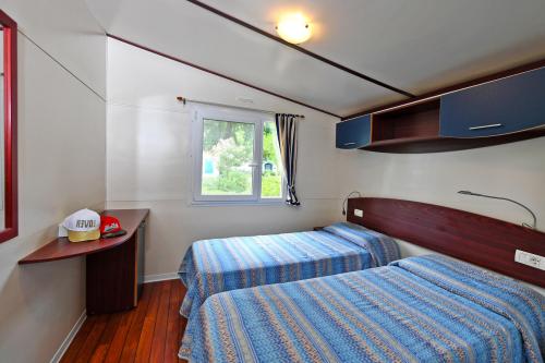 Camping Pino Mare - Mobile-home Acquamarina - Photo 5