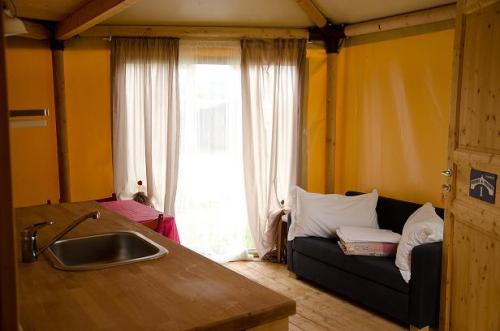 Camping Rialto - GLAMPING BUNGALOW-TENT - Photo 5