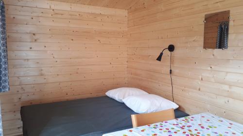 Camping La Cigale de L'Allier - Chalet for 2 pers. - Photo 4