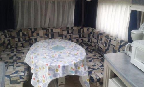 Camping La Cigale de L'Allier - Caravan - Photo 2