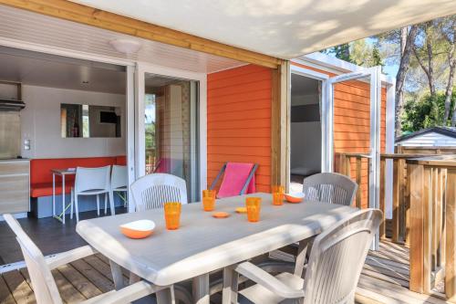 Camping Holiday Green - Cottage Patchwork Prestige 34 m² - 2 bedrooms + 2 bathrooms + air co & TV - Photo 4