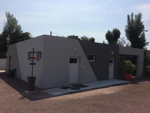 Camping Le Rivage - Tit'home Toilé - 2 bedrooms (without toilet blocks) - Photo 7